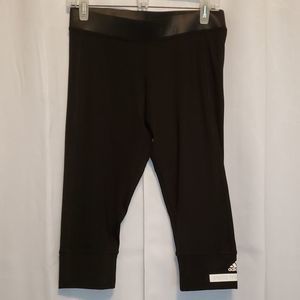 Adidas size Medium Stella McCartney 3/4 Pants